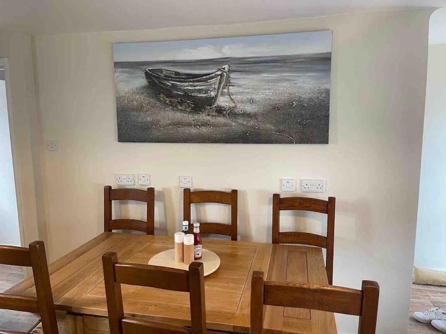 Honeycomb Cottage Newburgh  Extérieur photo