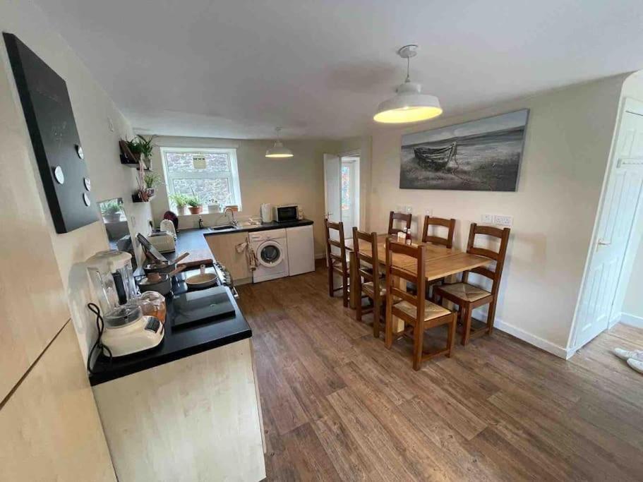 Honeycomb Cottage Newburgh  Extérieur photo